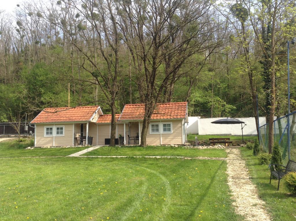 Fonfa Liget Hotell Sénye Exteriör bild